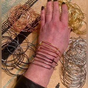 LOT 75 Expandable Charm Bracelets Silver, Rose Gold, Light & Deep Gold, Gunmetal